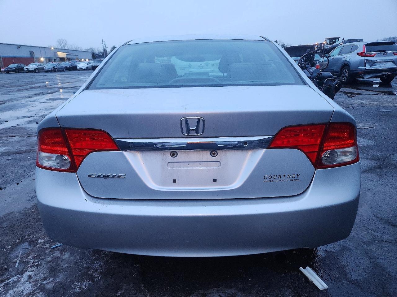 2010 HONDA CIVIC VP photo 6