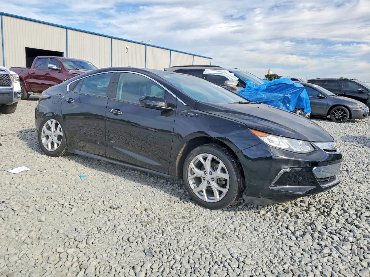 2017 CHEVROLET VOLT PREMIER photo 7