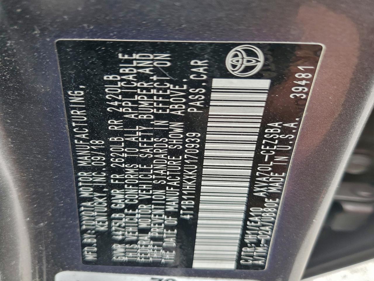 2019 TOYOTA CAMRY L photo 23