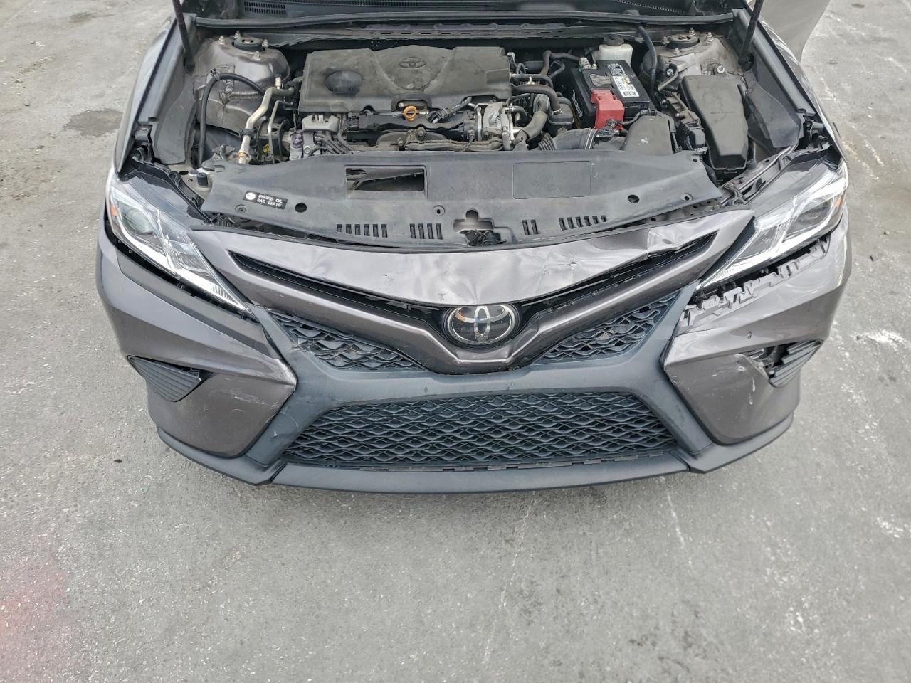 2019 TOYOTA CAMRY L photo 21