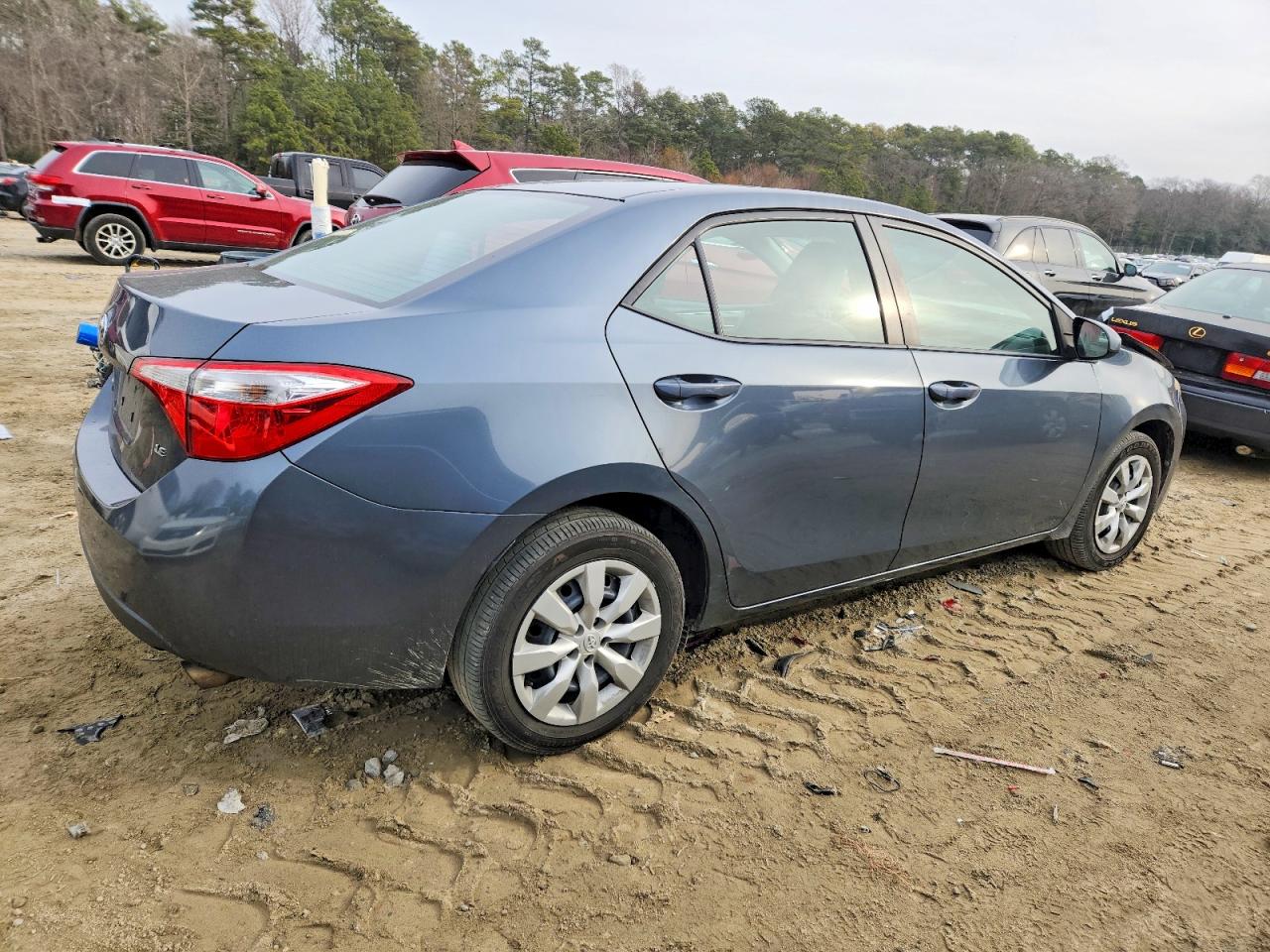 2015 TOYOTA COROLLA L photo 3