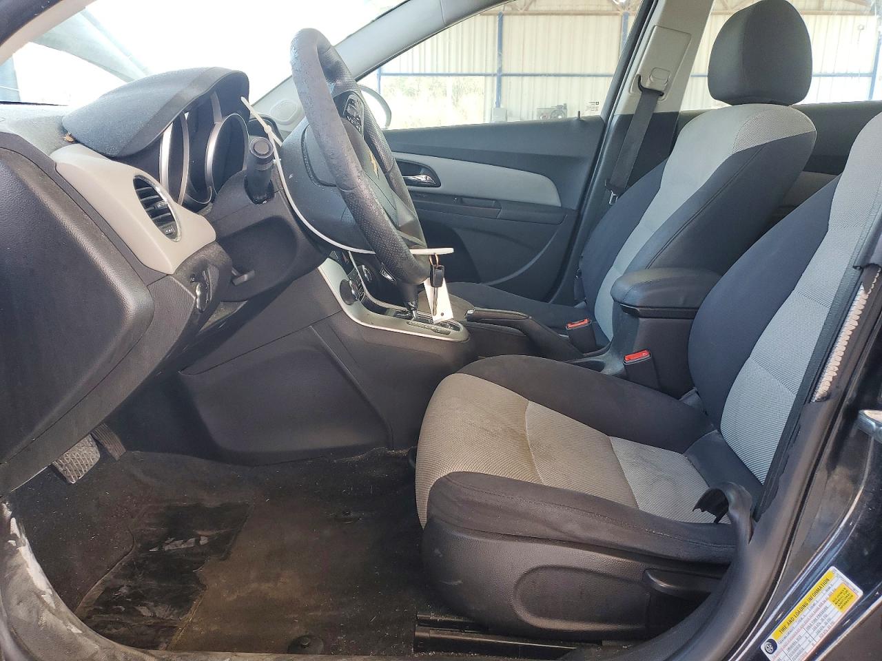 2016 CHEVROLET CRUZE LIMITED LS photo 7