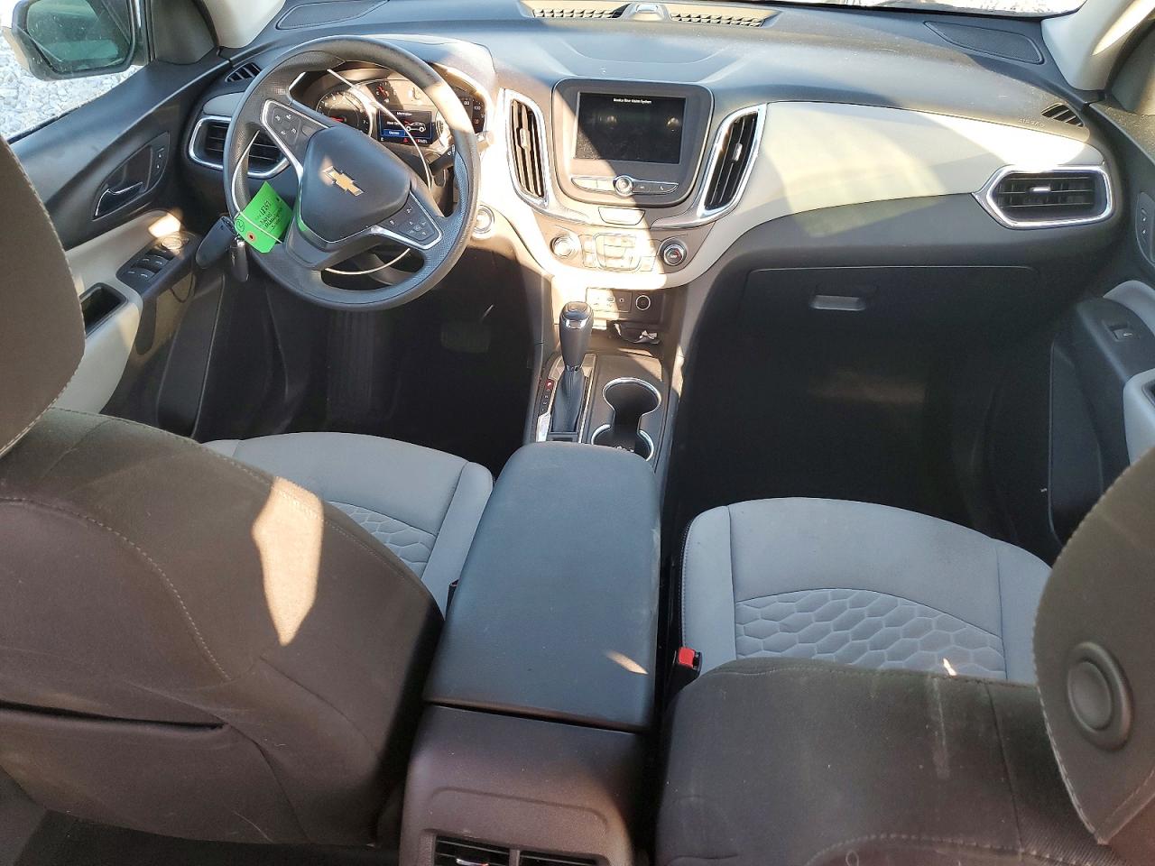 2019 CHEVROLET EQUINOX LT photo 8