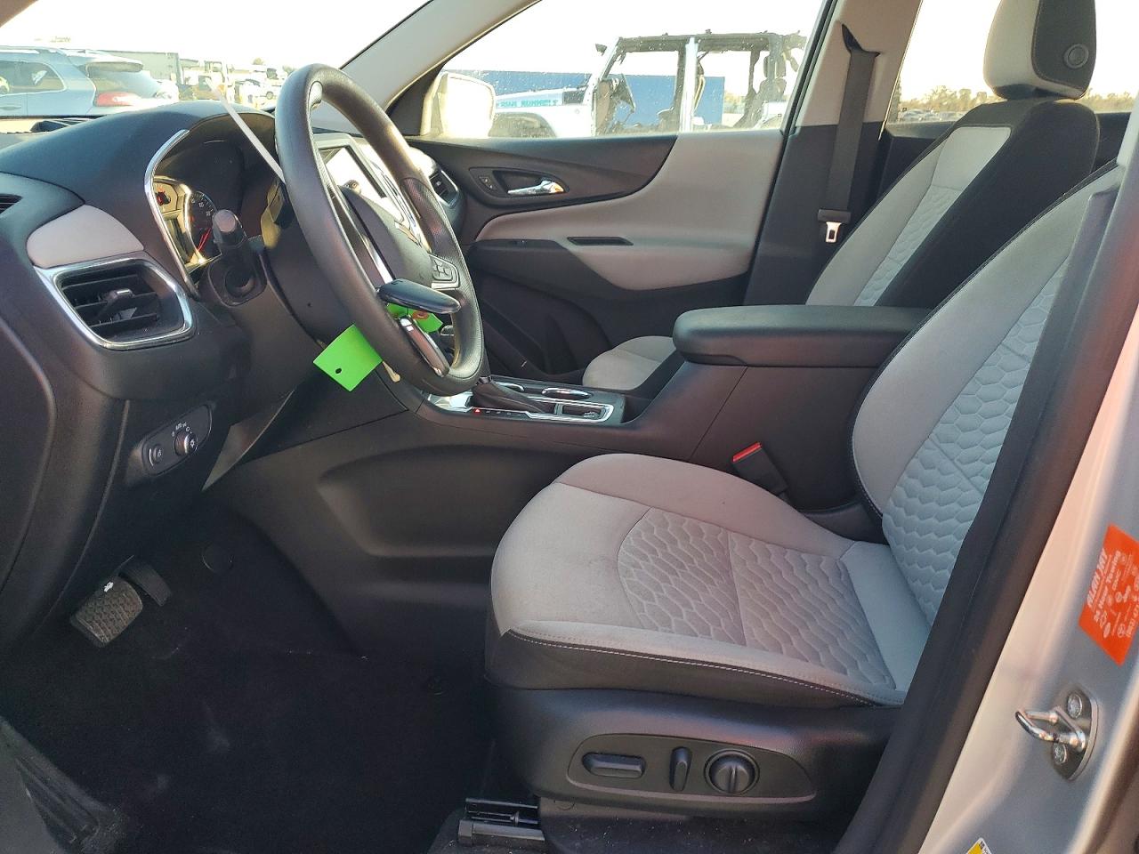 2019 CHEVROLET EQUINOX LT photo 7