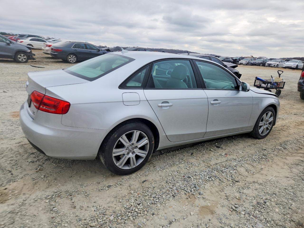 2011 AUDI A4 PREMIUM photo 3