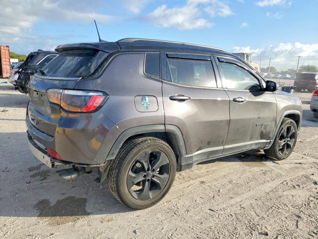 2021 JEEP COMPASS LATITUDE photo 3