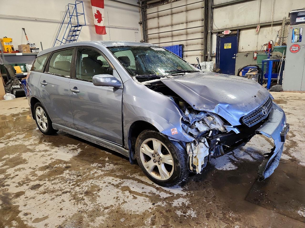 2005 TOYOTA COROLLA MATRIX XR photo 4