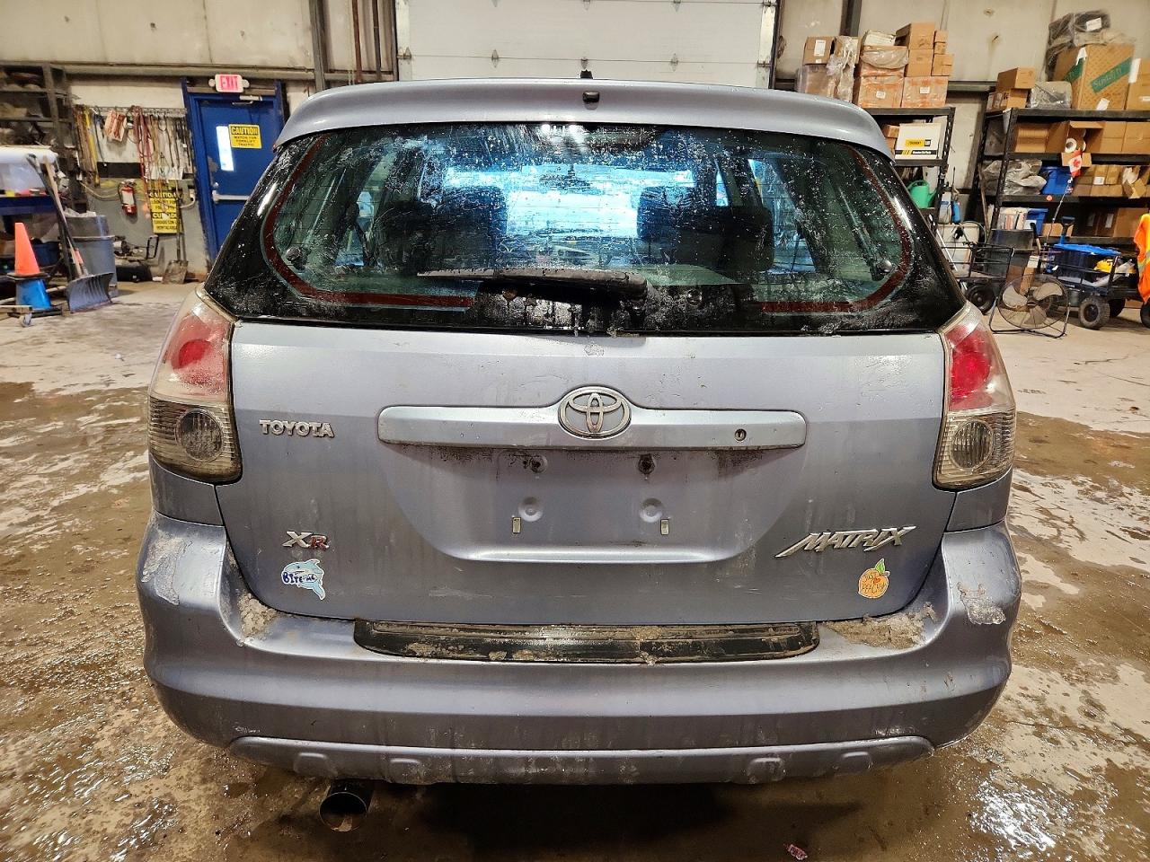2005 TOYOTA COROLLA MATRIX XR photo 6