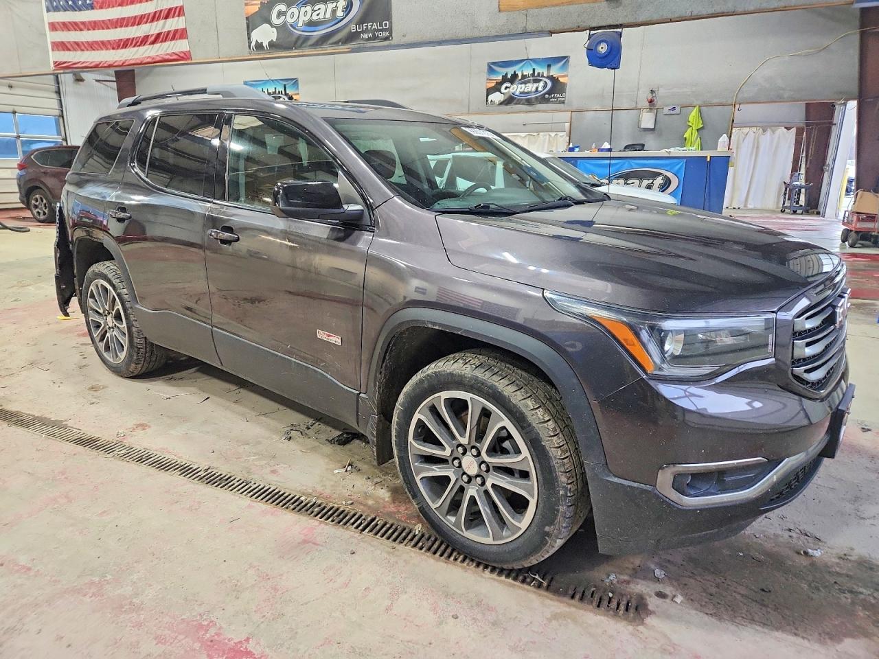 2017 GMC ACADIA ALL TERRAIN photo 4