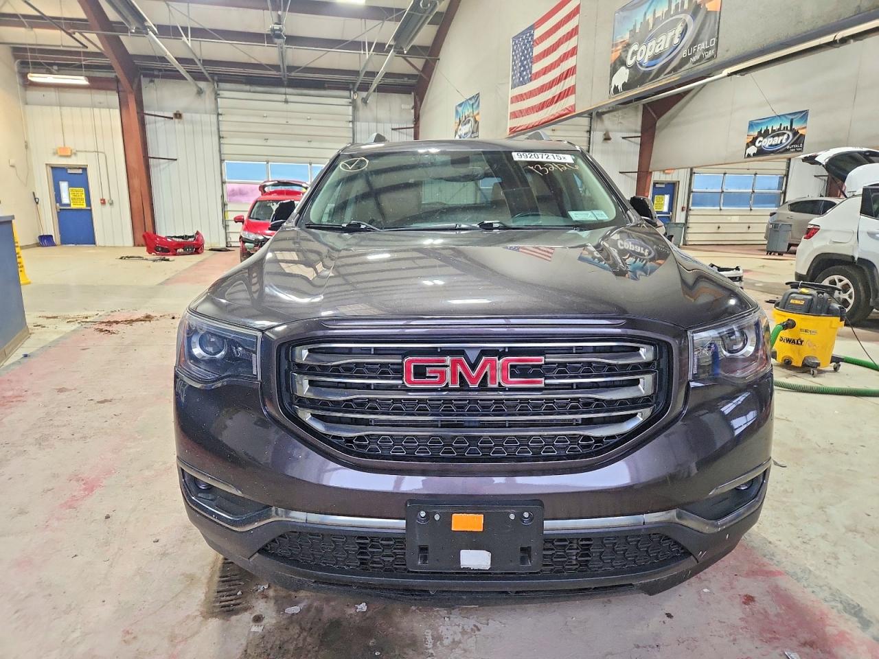 2017 GMC ACADIA ALL TERRAIN photo 5