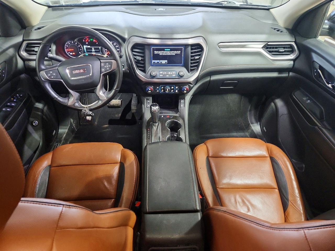 2017 GMC ACADIA ALL TERRAIN photo 8