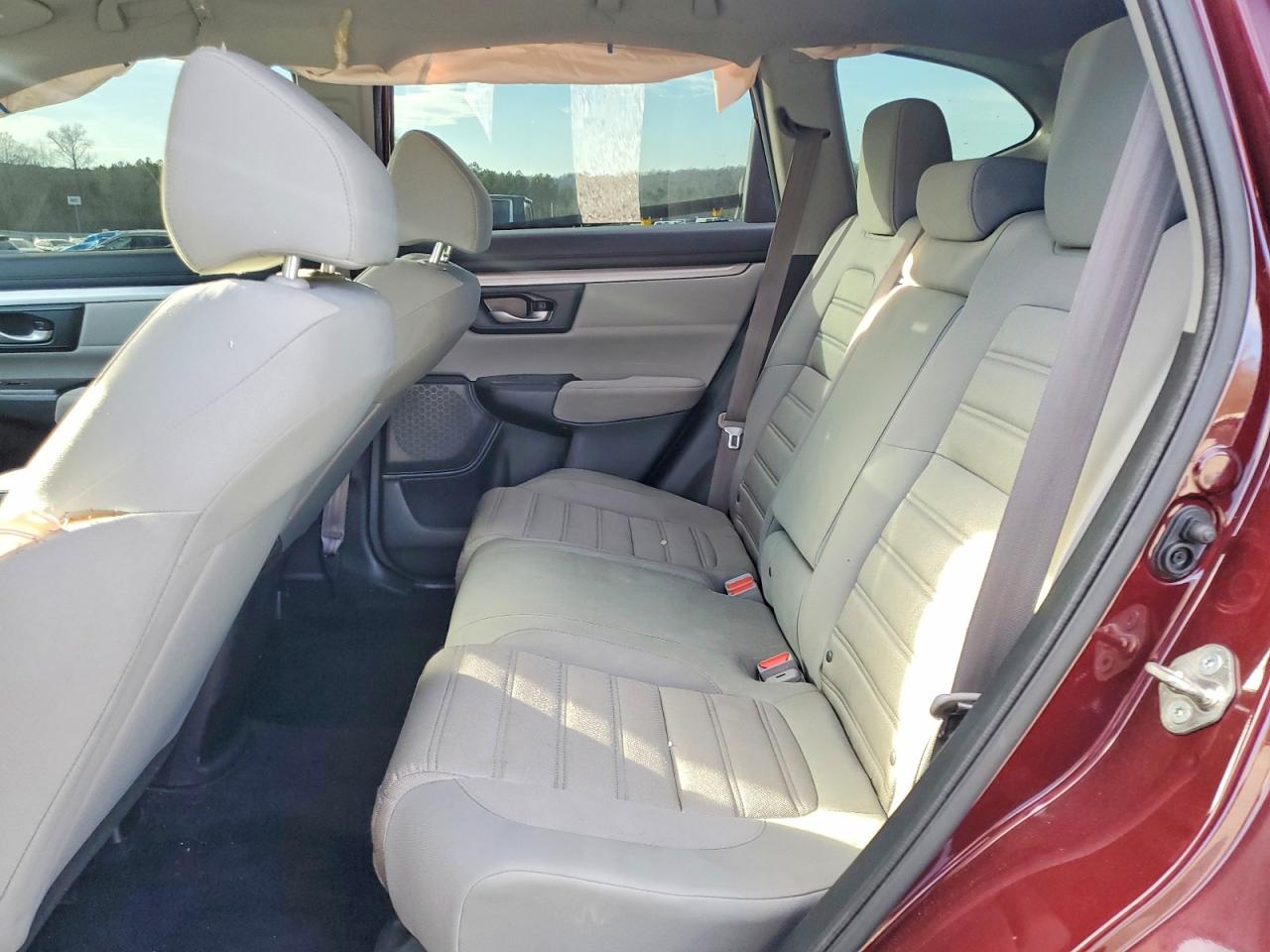2017 HONDA CR-V LX photo 11