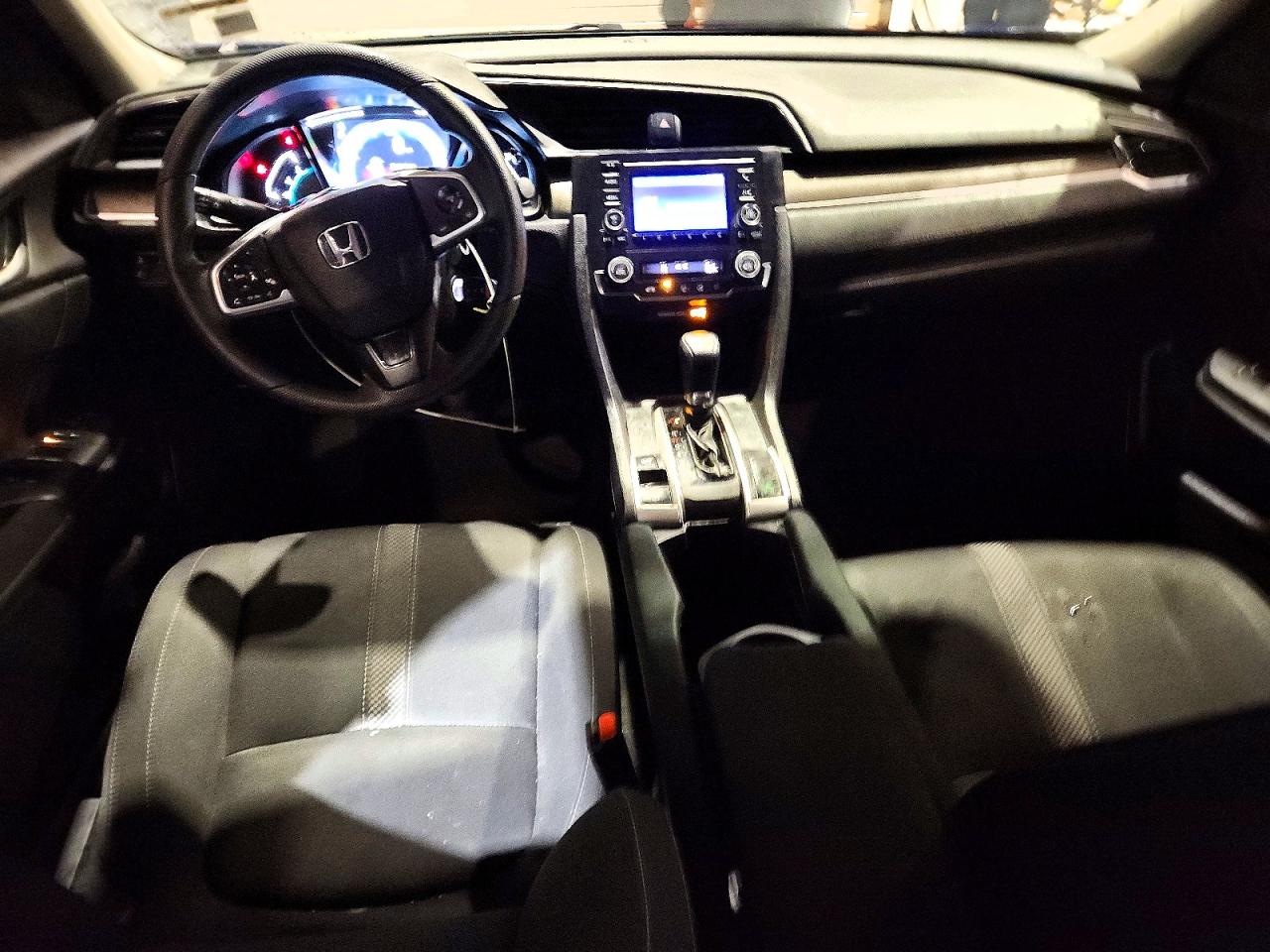 2020 HONDA CIVIC LX photo 15