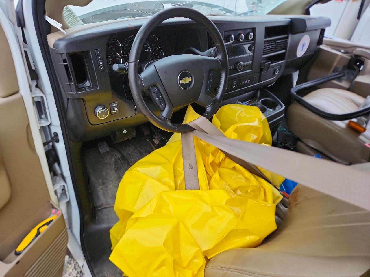 2021 CHEVROLET EXPRESS 3500 UTILITY / SERVICE VAN photo 8