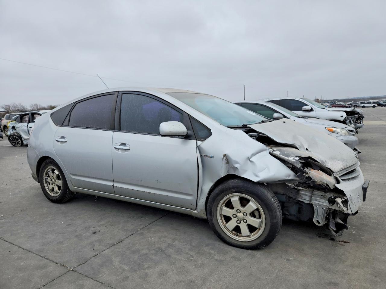 2008 TOYOTA PRIUS photo 4