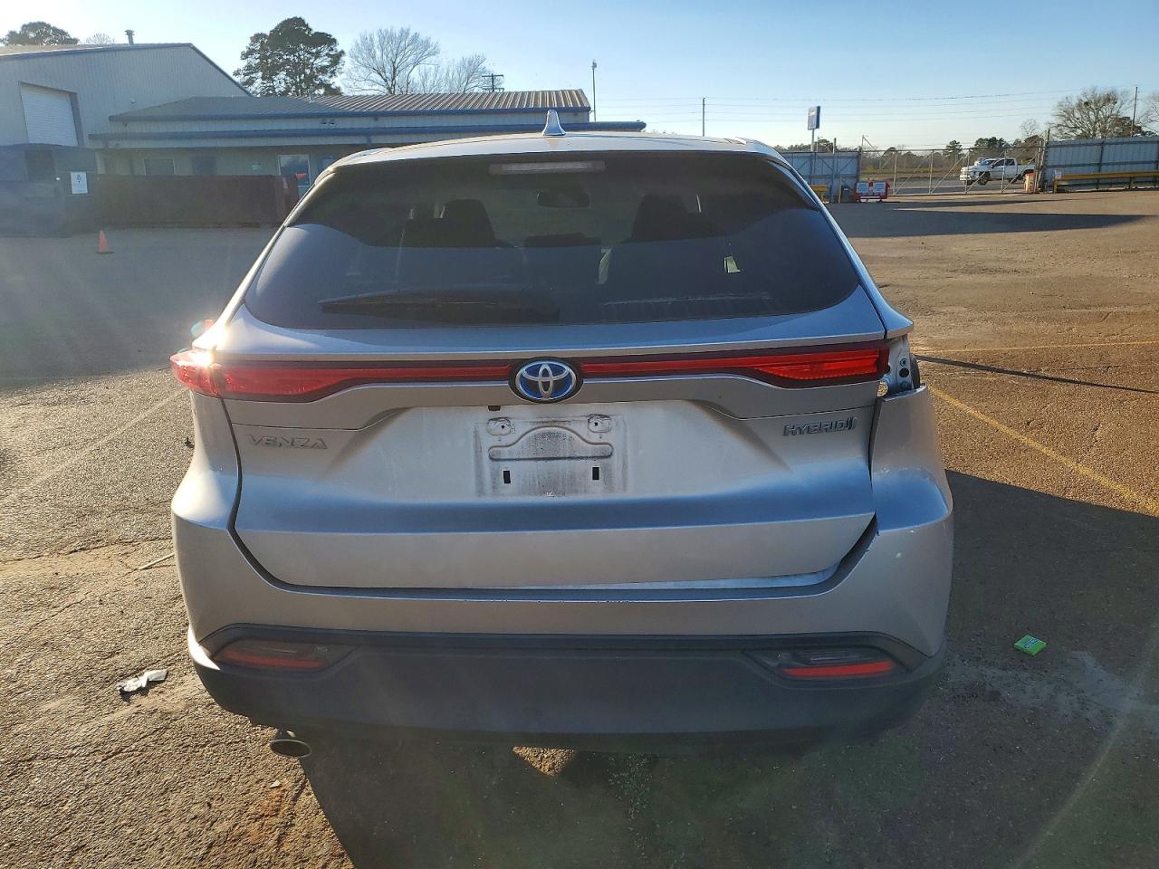 2021 TOYOTA VENZA LE photo 6