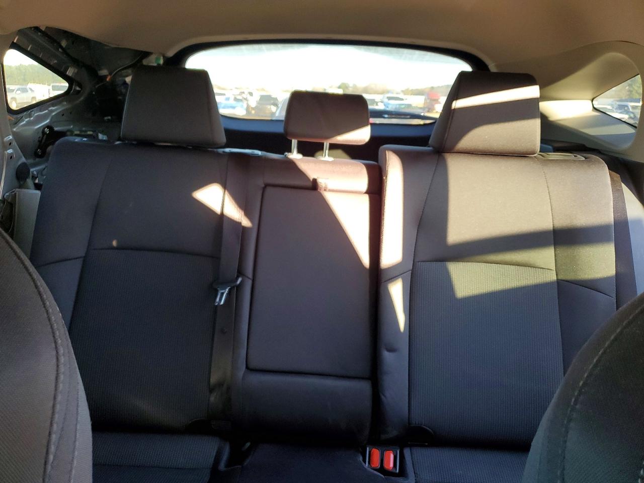 2021 TOYOTA VENZA LE photo 10