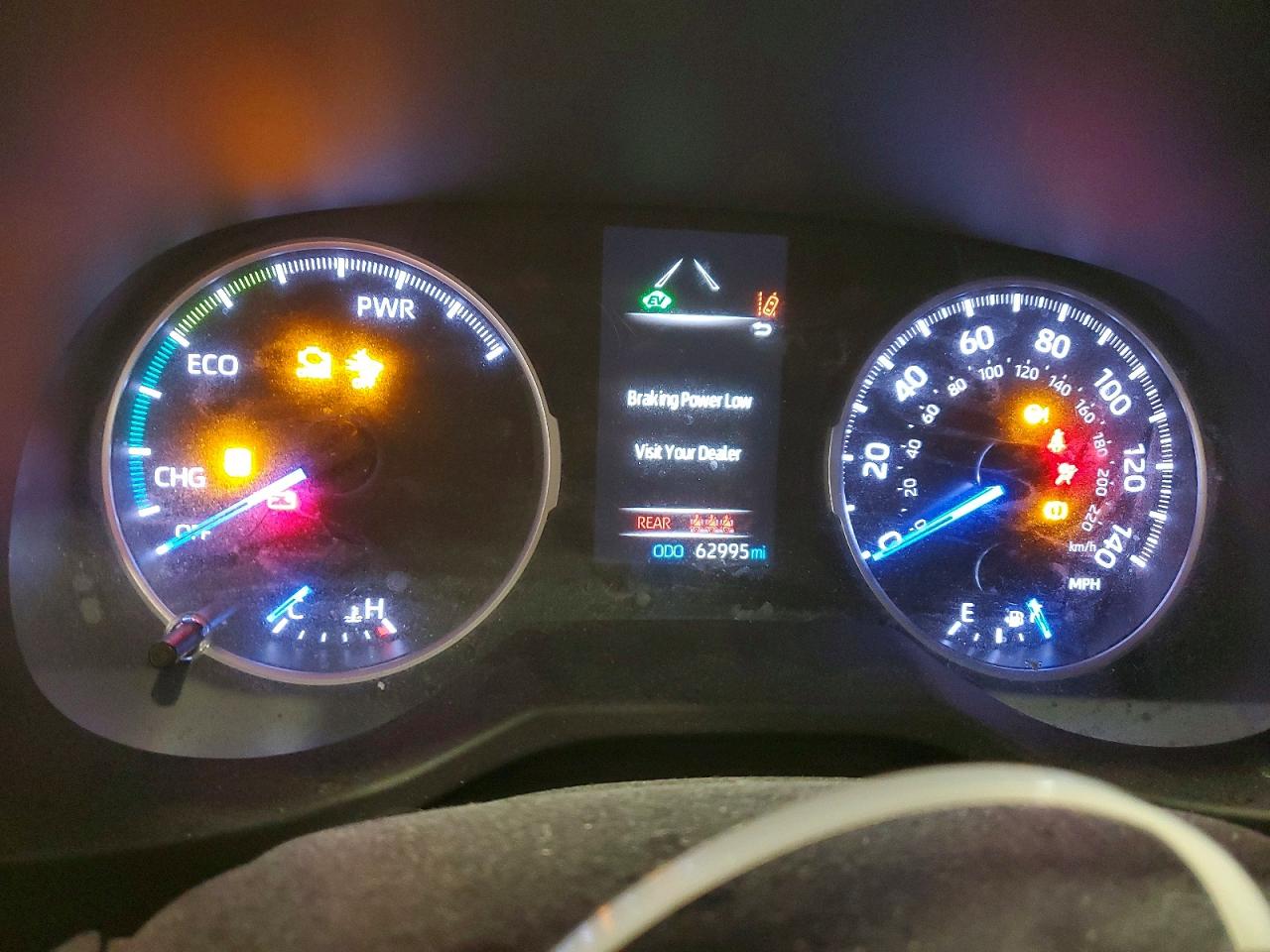 2019 TOYOTA RAV4 LE photo 9