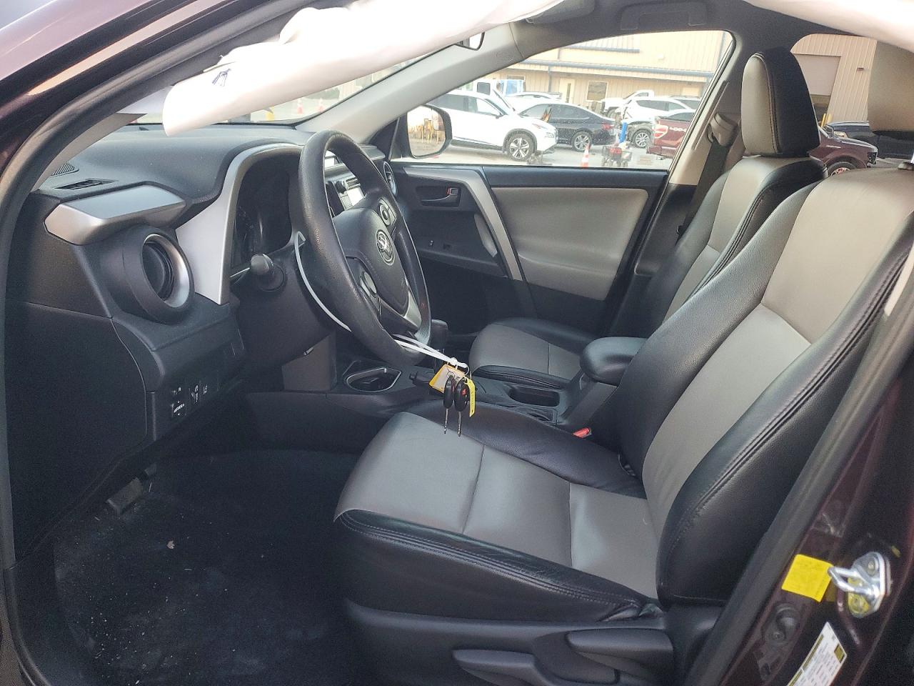 2017 TOYOTA RAV4 LE photo 7
