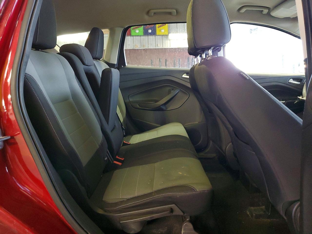 2016 FORD ESCAPE SE photo 11