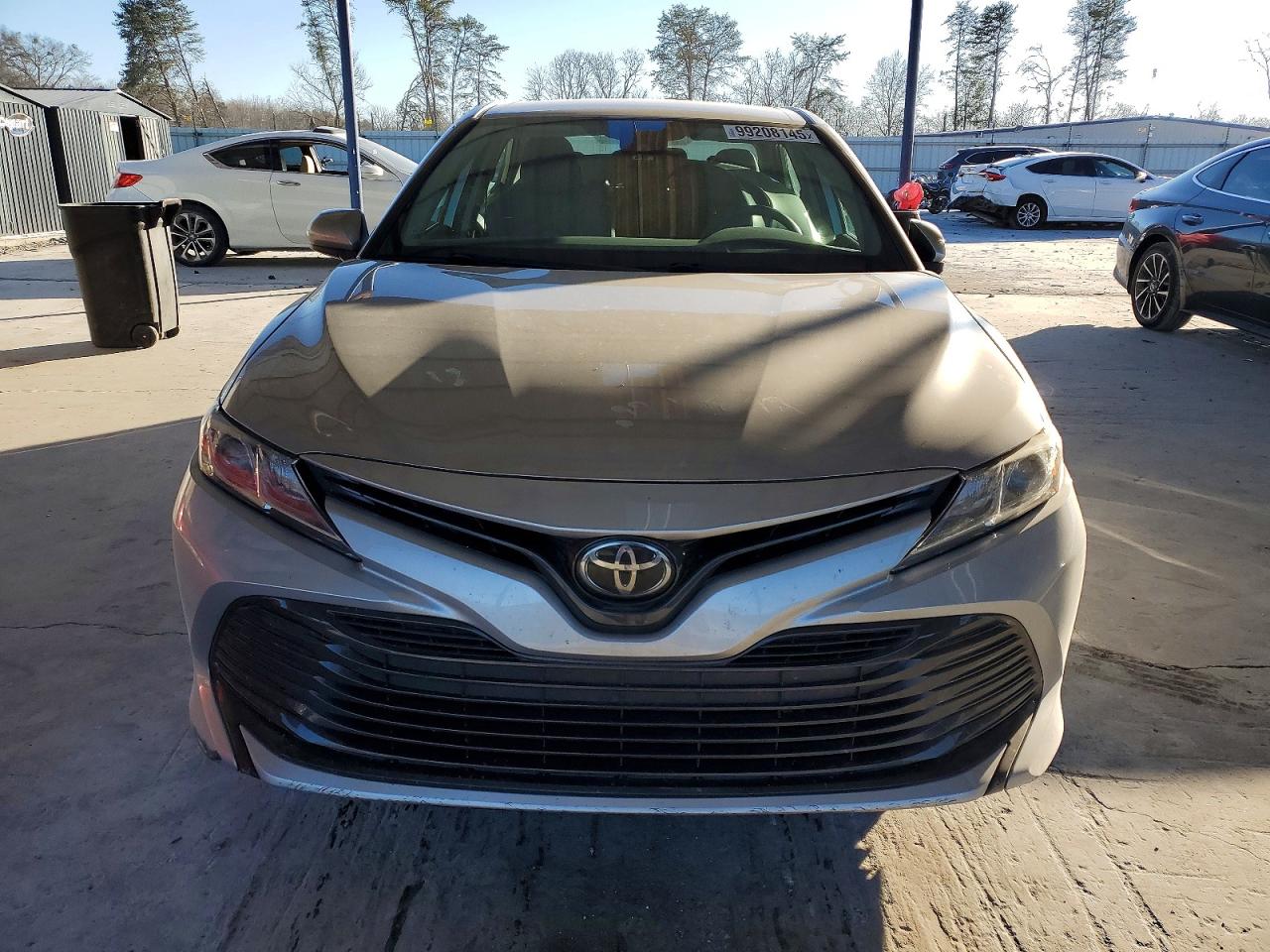 2019 TOYOTA CAMRY L photo 5