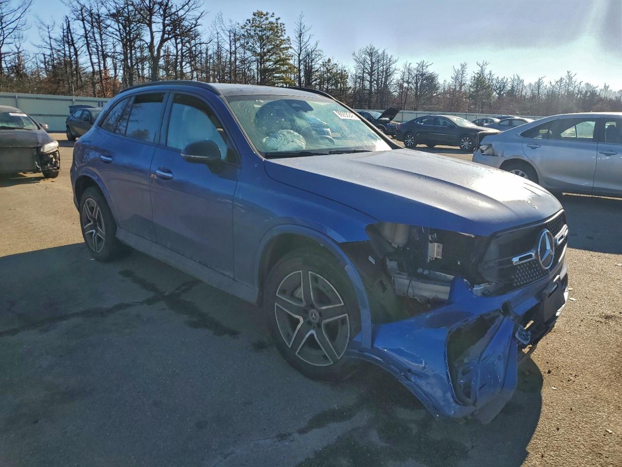 2025 MERCEDES-BENZ GLC 300 4MATIC photo 4
