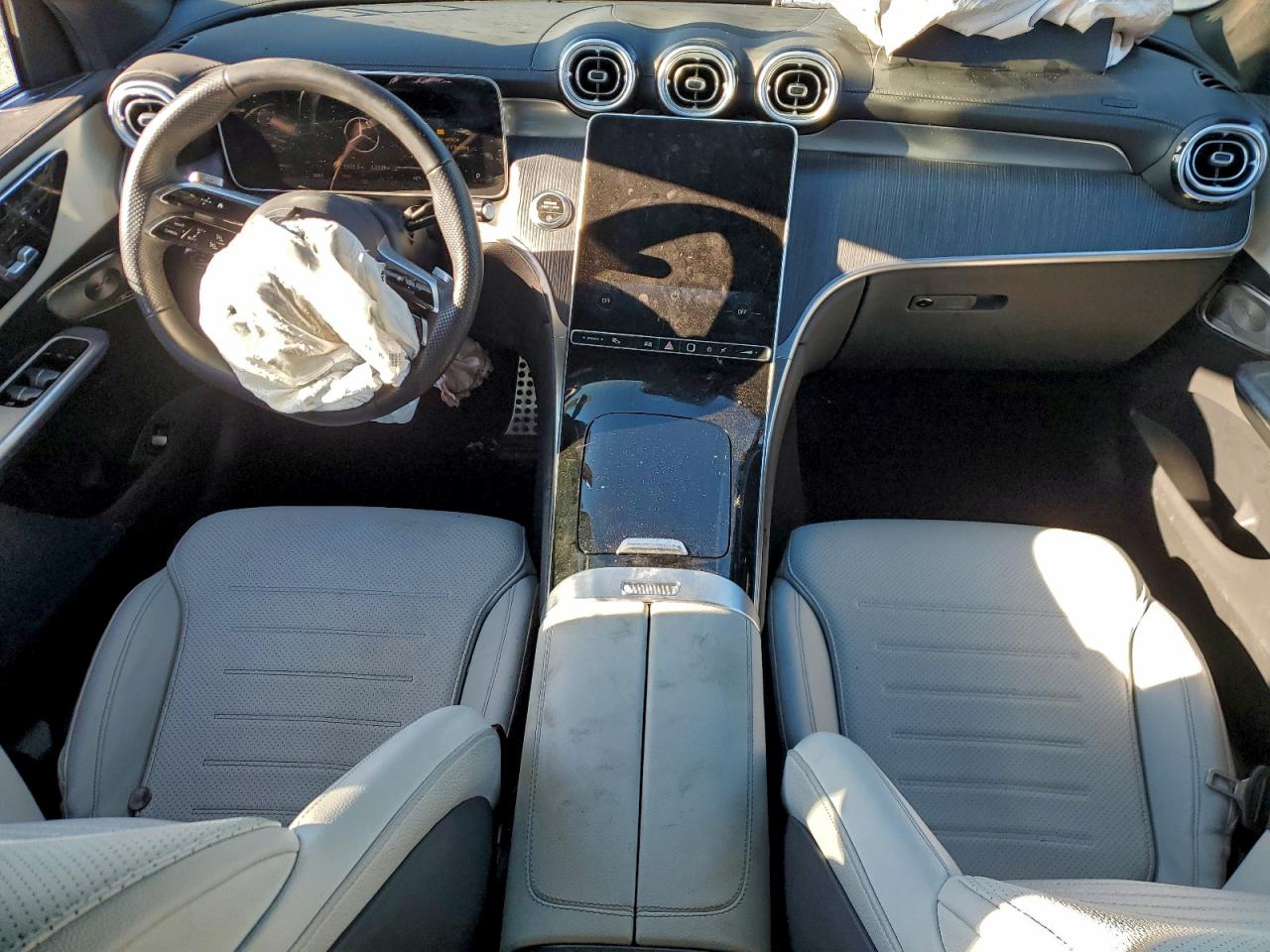 2025 MERCEDES-BENZ GLC 300 4MATIC photo 8