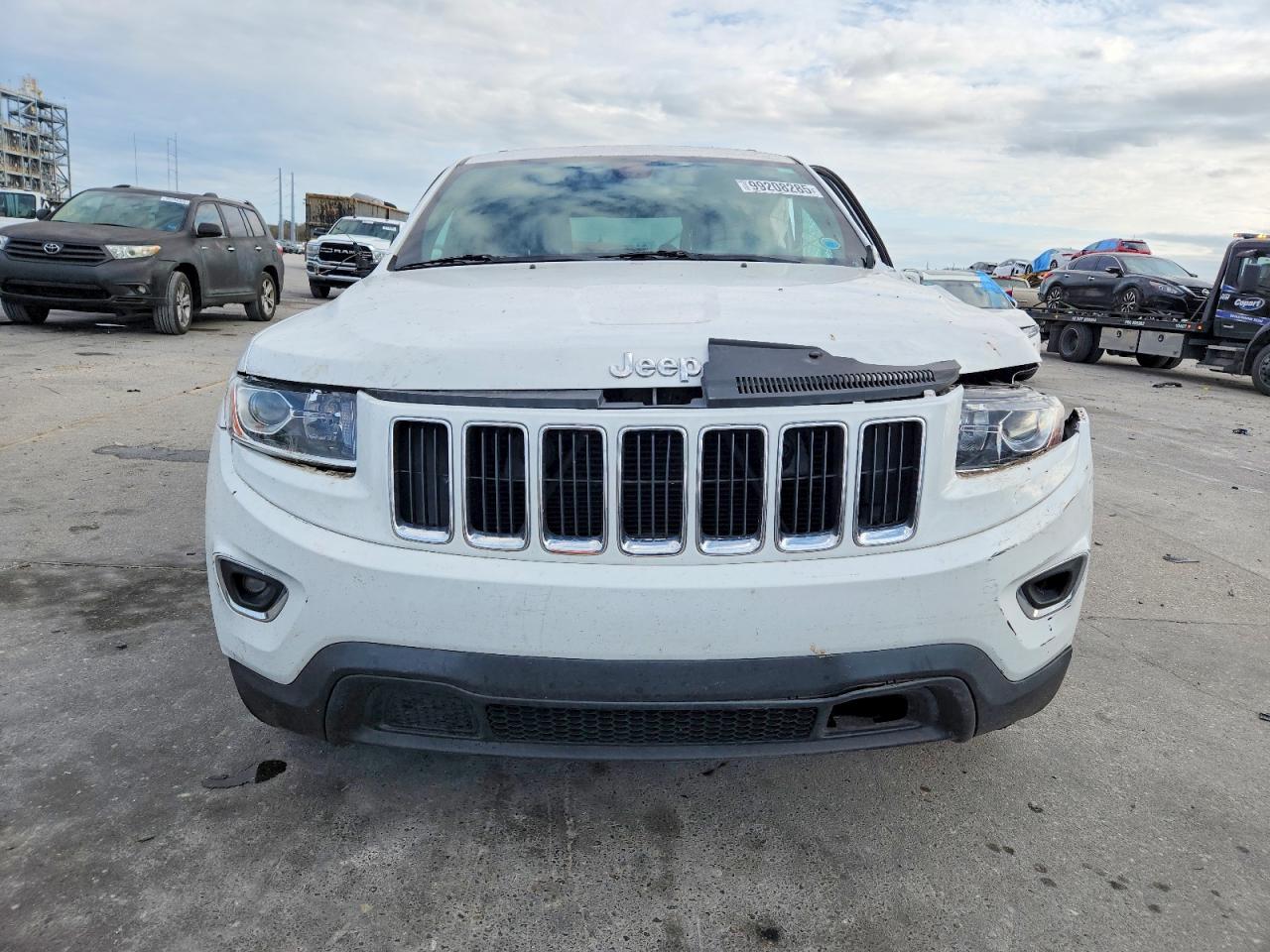 2014 JEEP GRAND CHEROKEE LAREDO photo 5