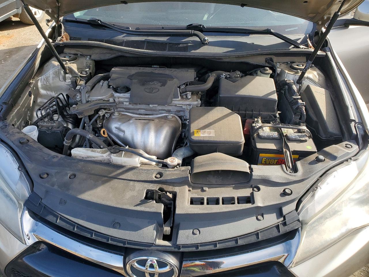 2017 TOYOTA CAMRY LE photo 11
