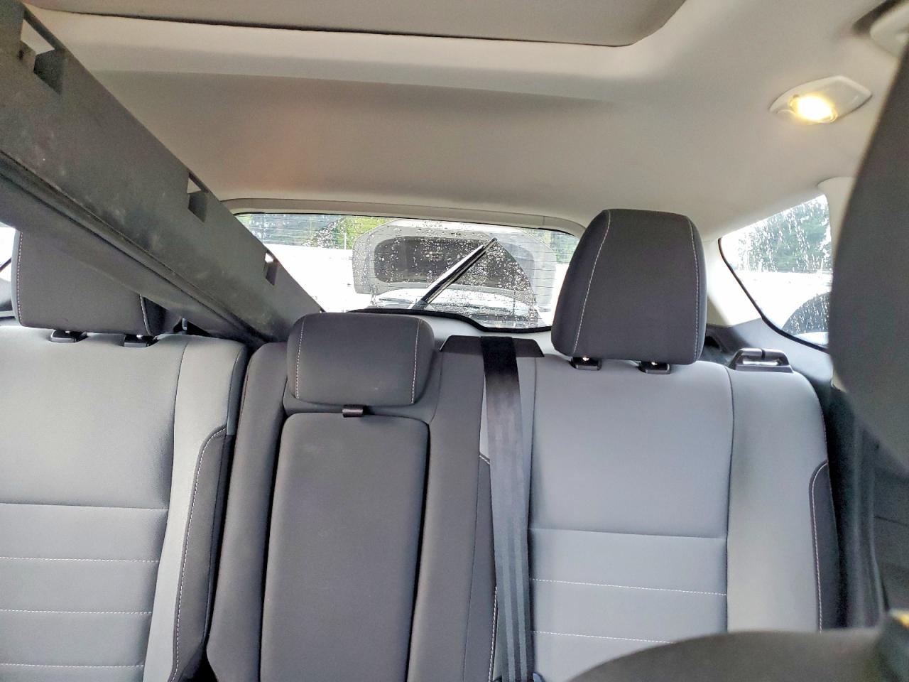 2016 FORD ESCAPE SE photo 28