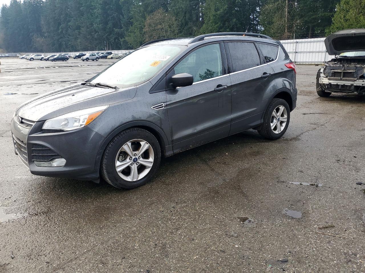 2016 FORD ESCAPE SE — REAR END damage — photo 1