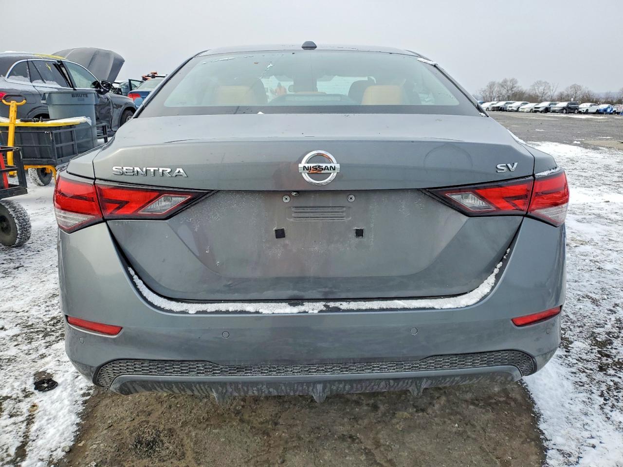2023 NISSAN SENTRA SV photo 6