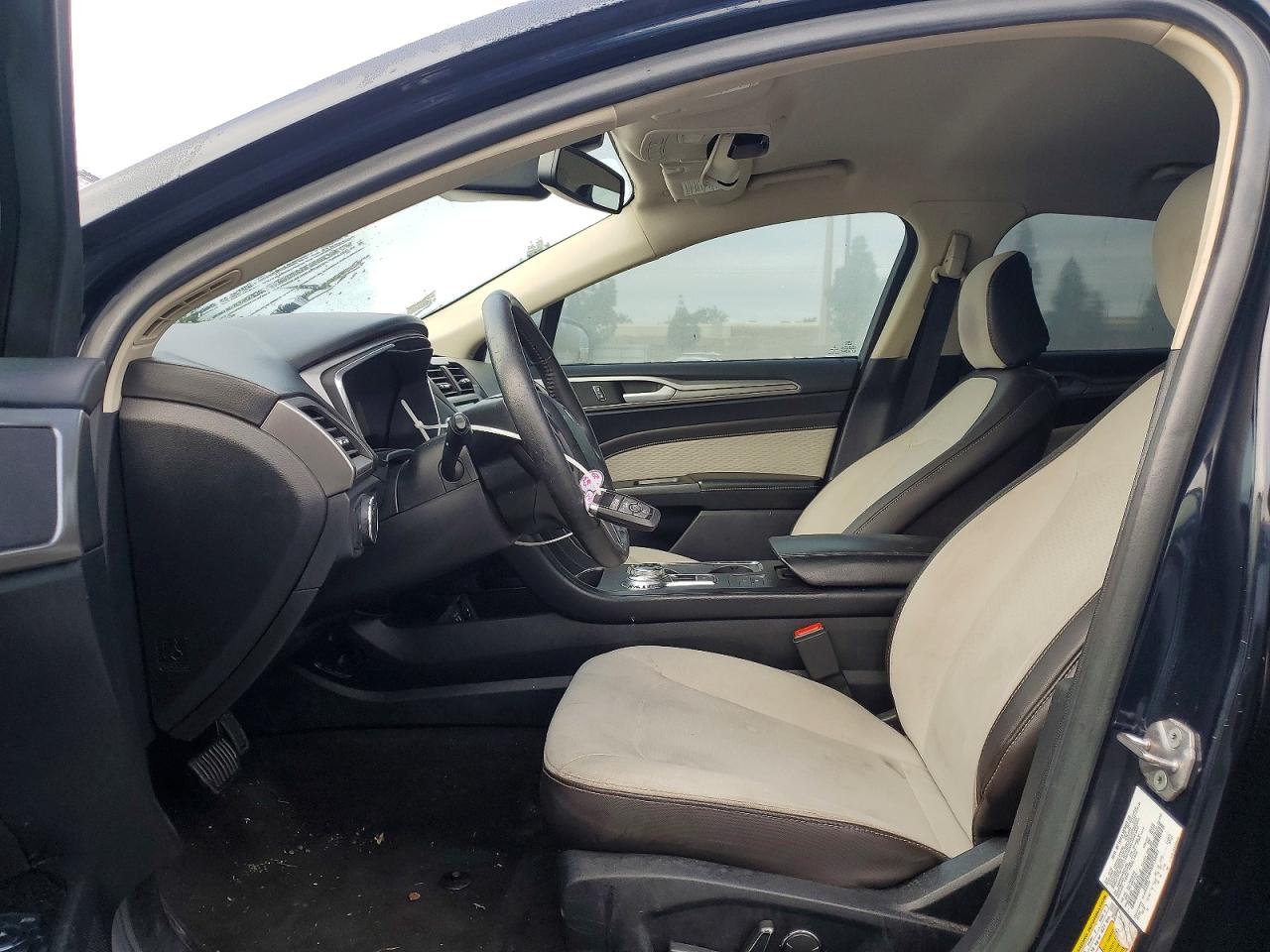 2020 FORD FUSION SE photo 7