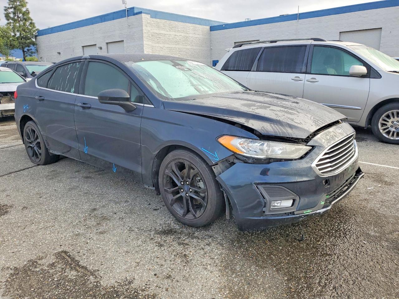 2020 FORD FUSION SE photo 4