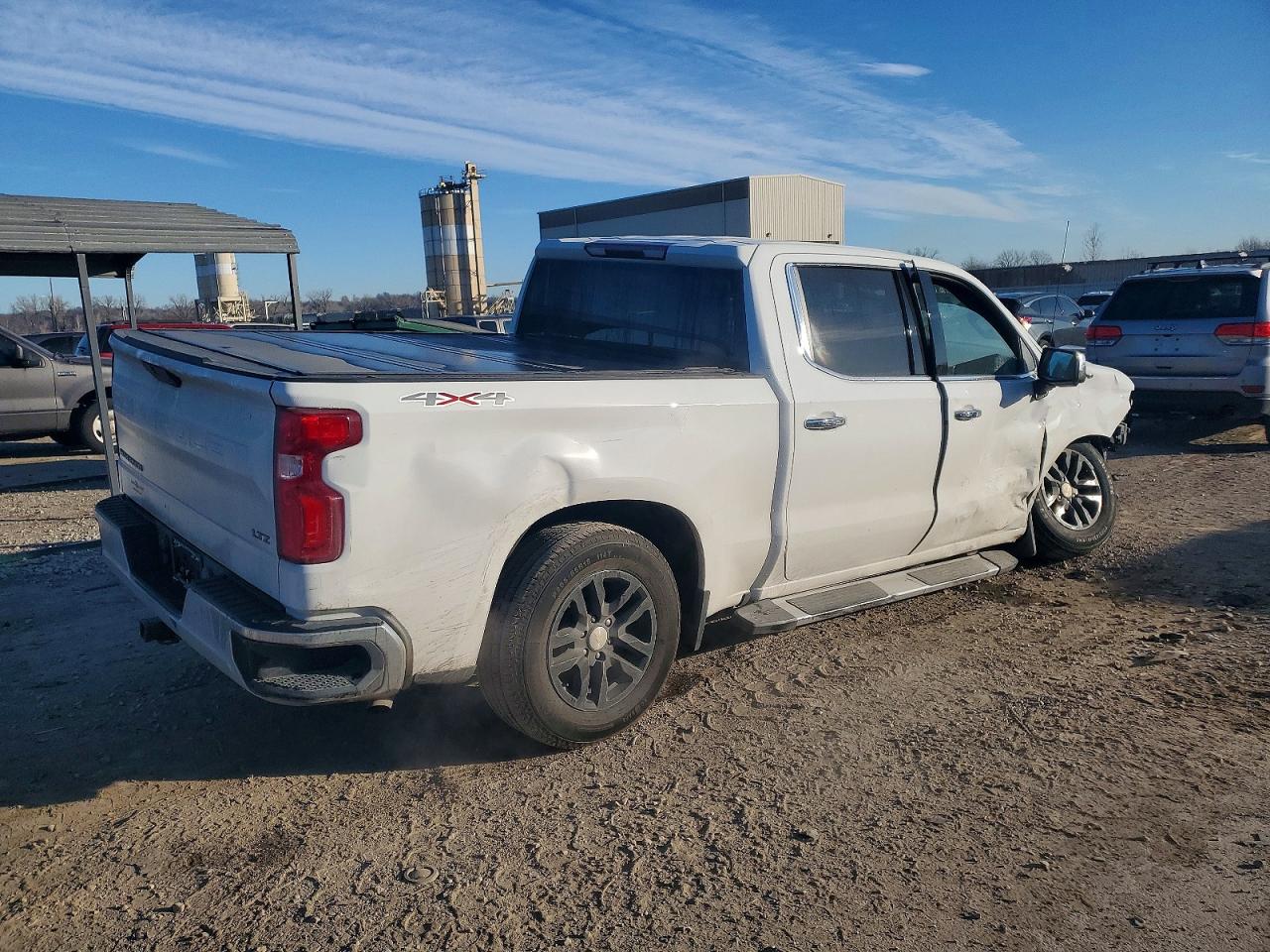2020 CHEVROLET SILVERADO K1500 LTZ photo 3