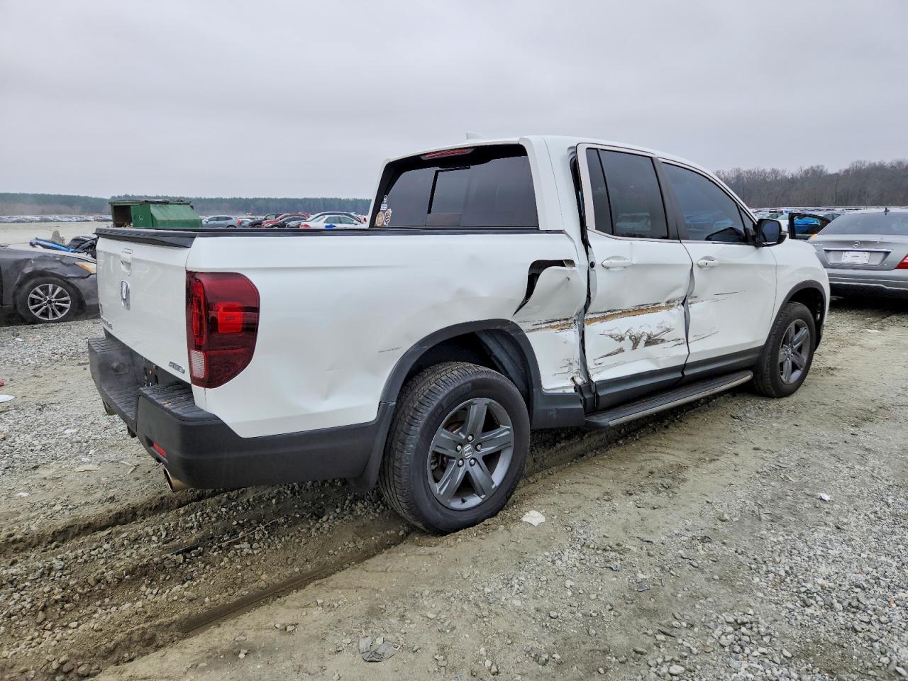 2021 HONDA RIDGELINE RTL photo 3