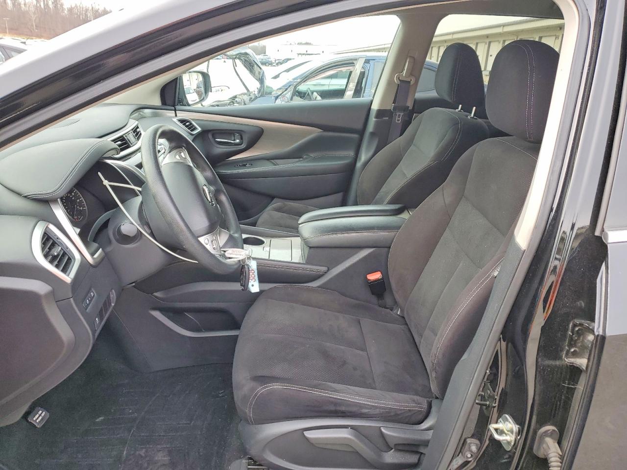 2017 NISSAN MURANO S photo 19