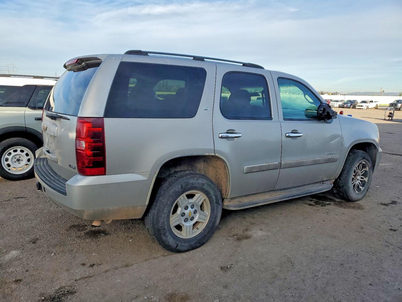2007 CHEVROLET TAHOE C1500 photo 3