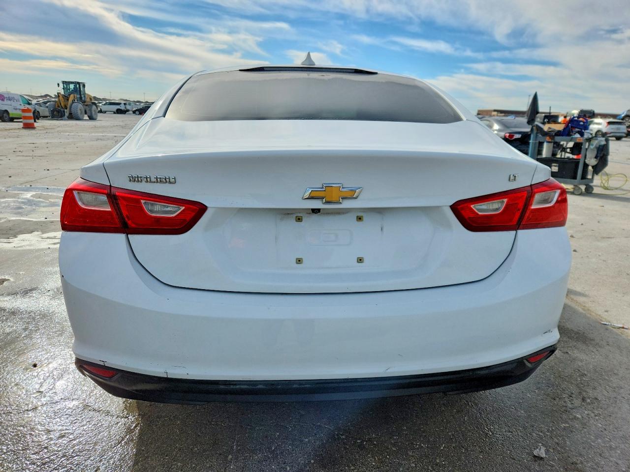 2016 CHEVROLET MALIBU LT photo 6