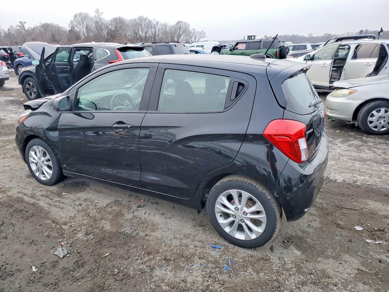 2020 CHEVROLET SPARK 1LT photo 2