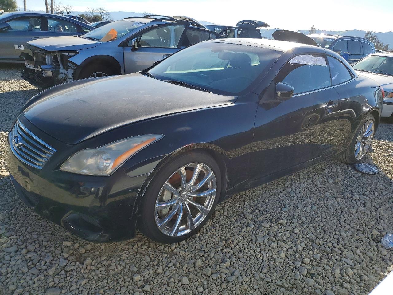 2009 INFINITI G37