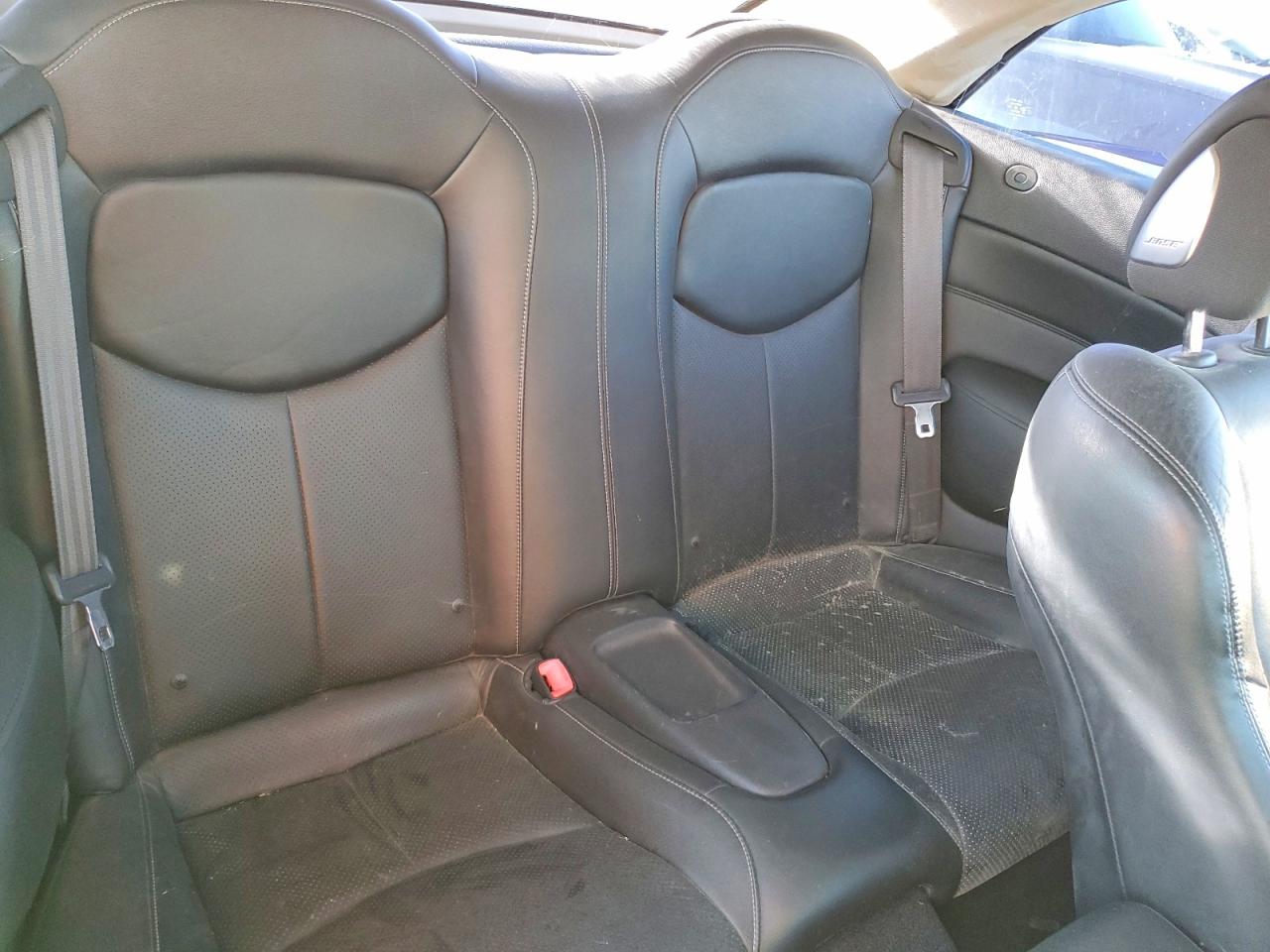 2009 INFINITI G37 photo 10
