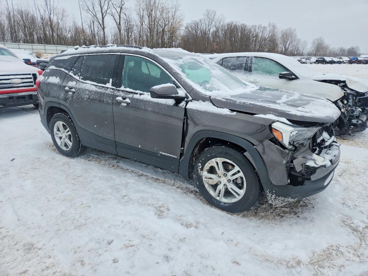 2019 GMC TERRAIN SLE photo 4