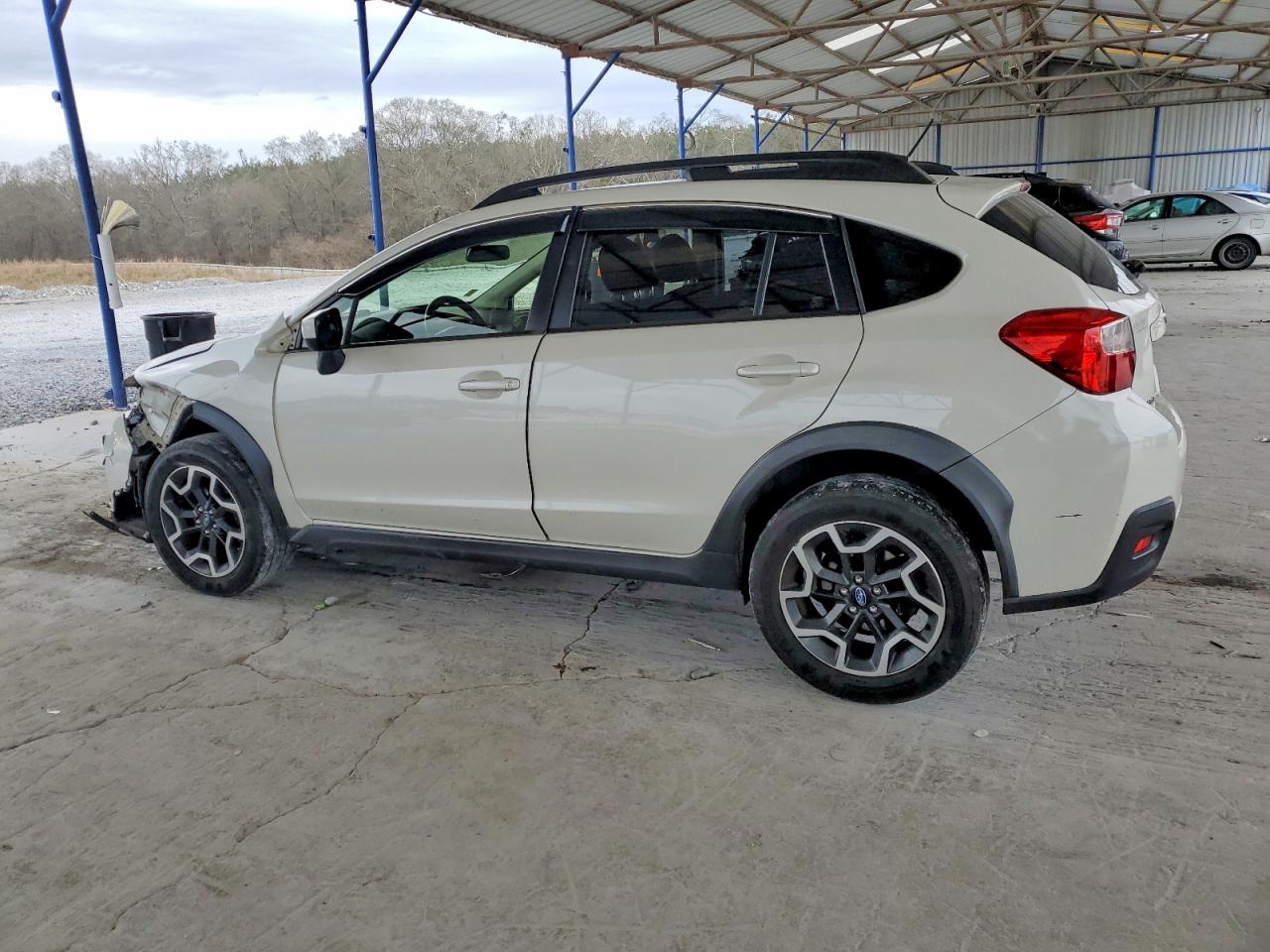 2017 SUBARU CROSSTREK PREMIUM photo 2