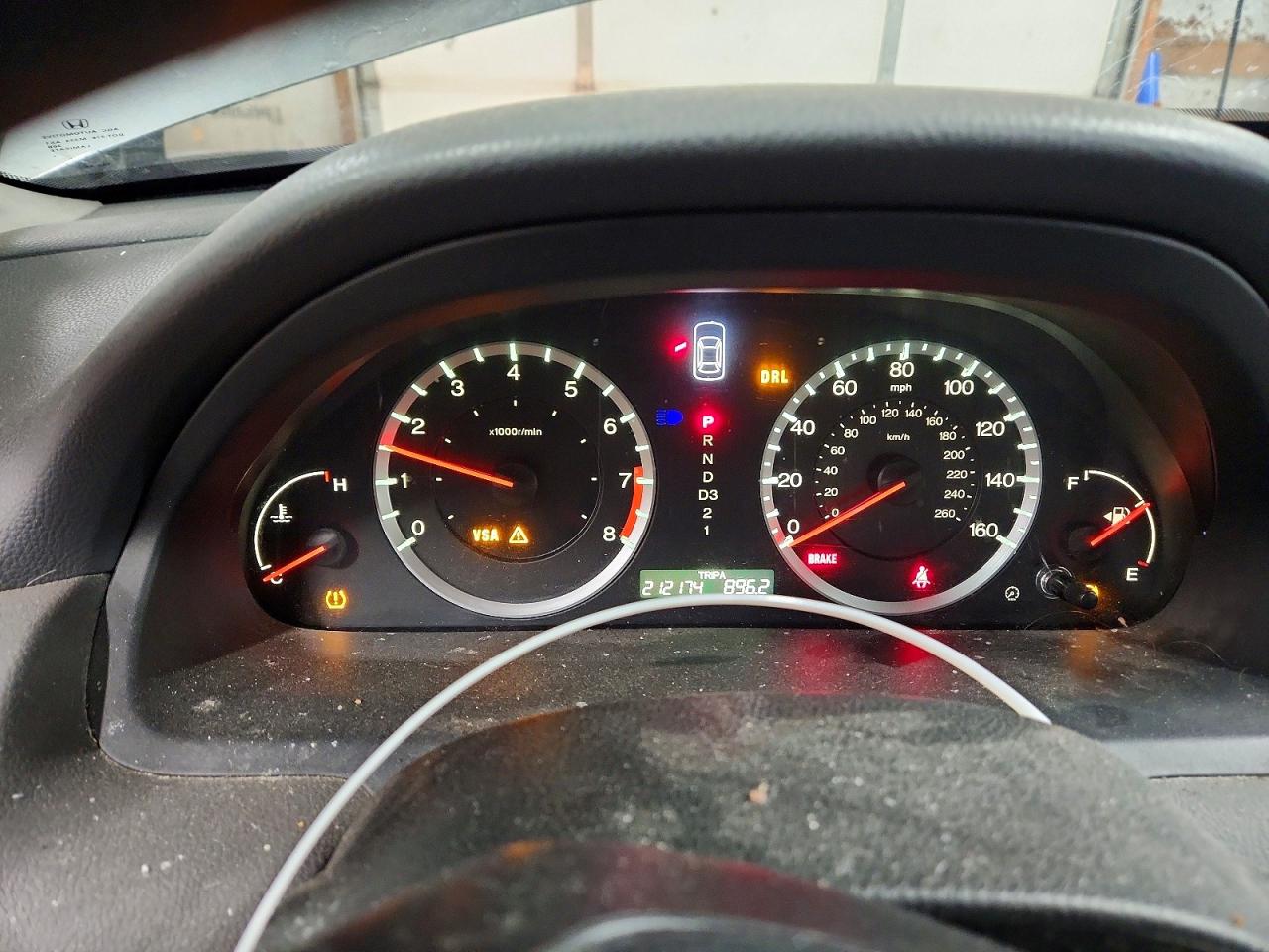 2009 HONDA ACCORD LX photo 9