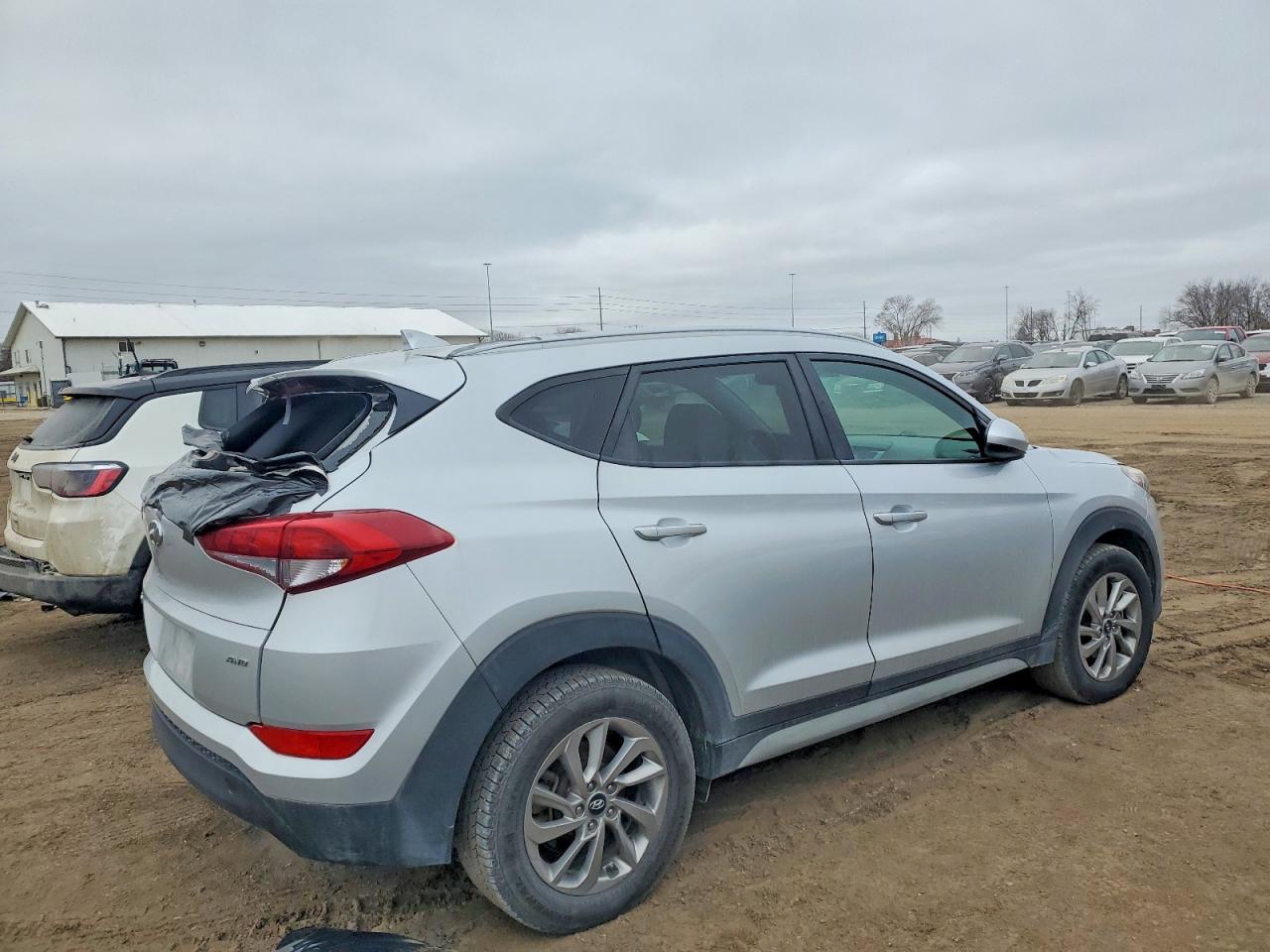 2018 HYUNDAI TUCSON SEL photo 3