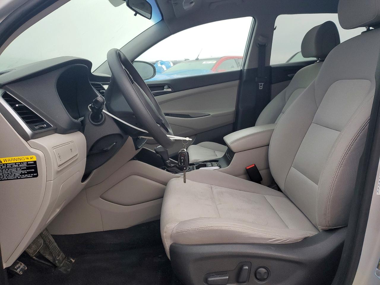 2018 HYUNDAI TUCSON SEL photo 7