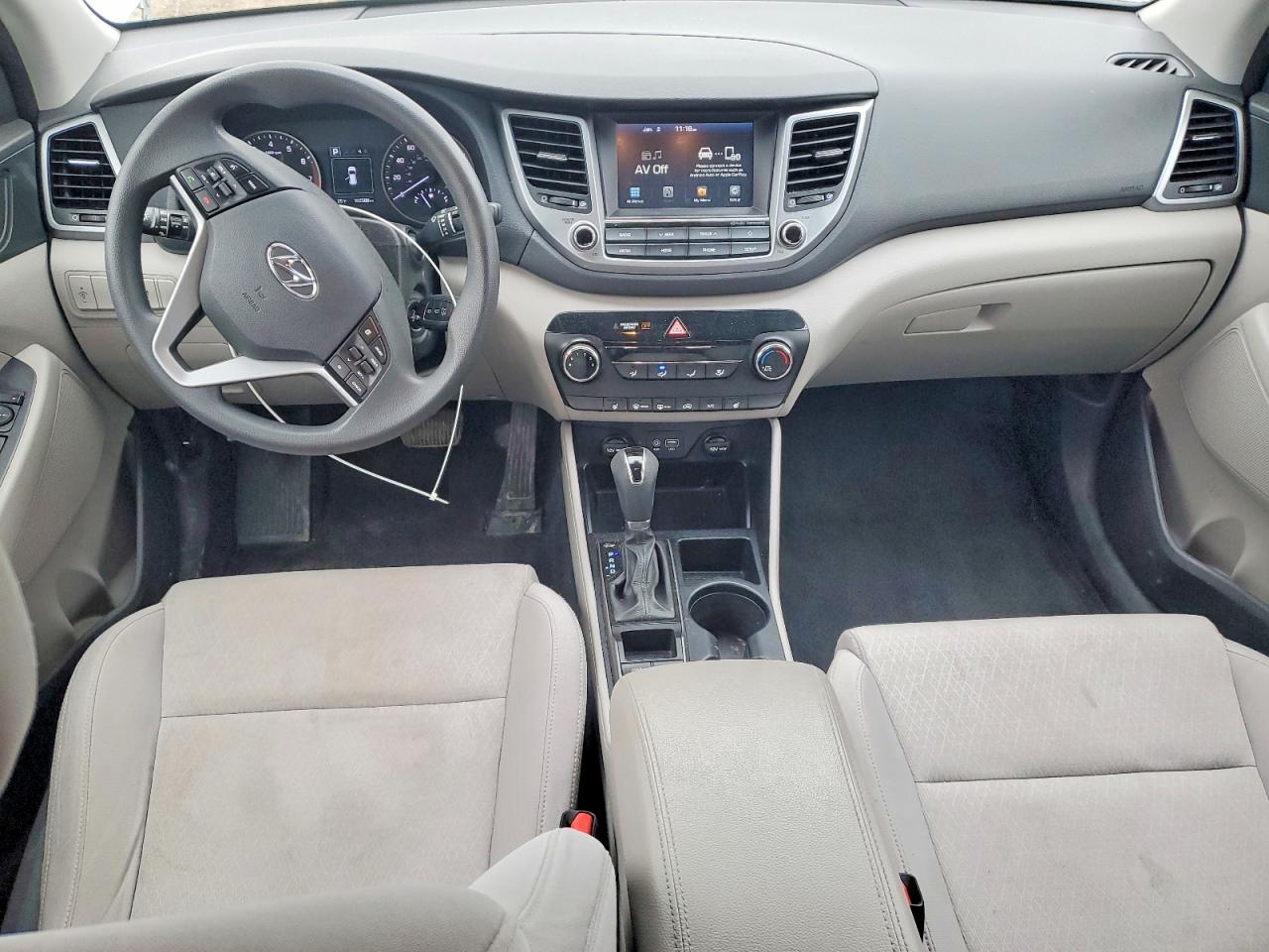 2018 HYUNDAI TUCSON SEL photo 8