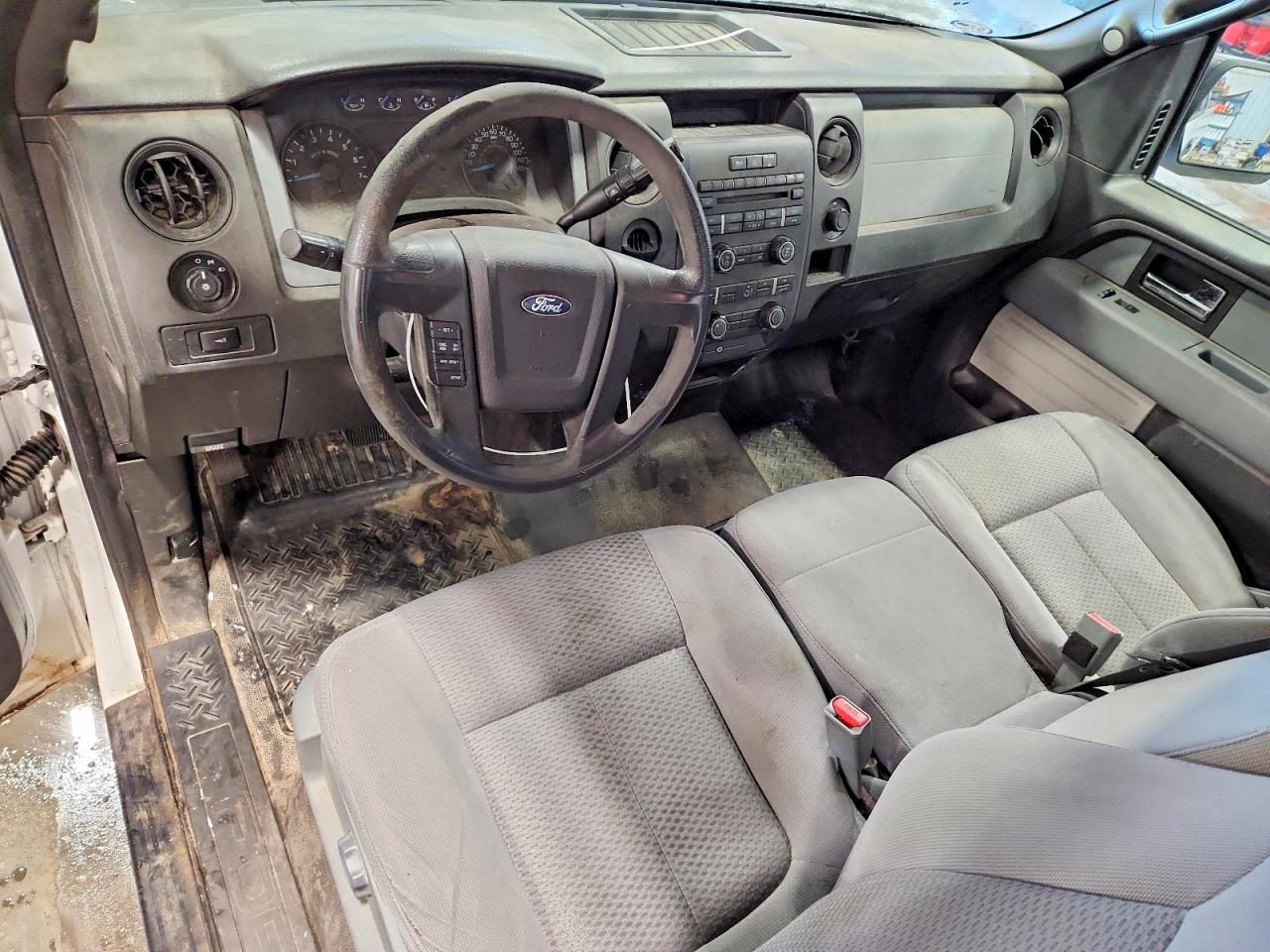 2013 FORD F150 photo 8
