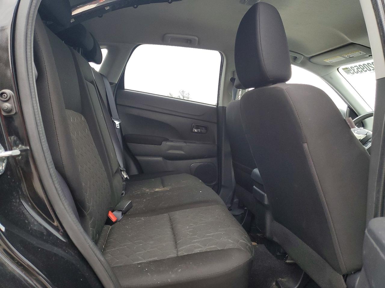 2023 MITSUBISHI OUTLANDER SPORT S photo 11